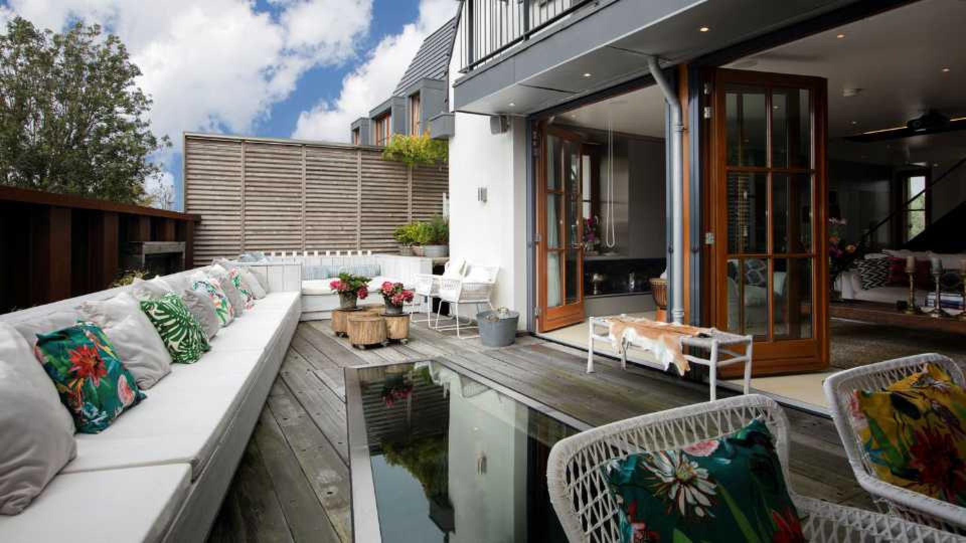 Patty Brard zet haar schitterende villa met zwembad te koop. Zie foto's 13