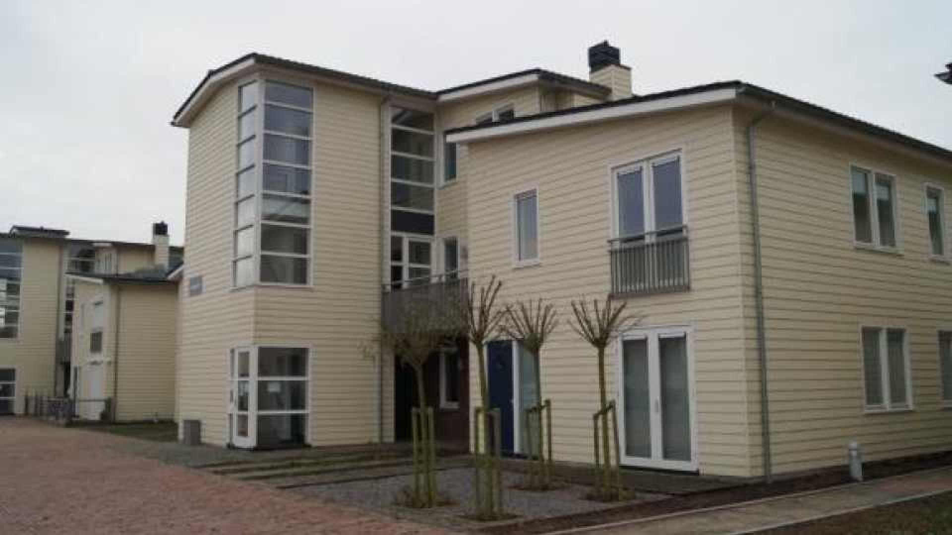 Rachel Hazes zet haar appartement aan de Vinkeveense Plassen te huur. Zie foto's 2