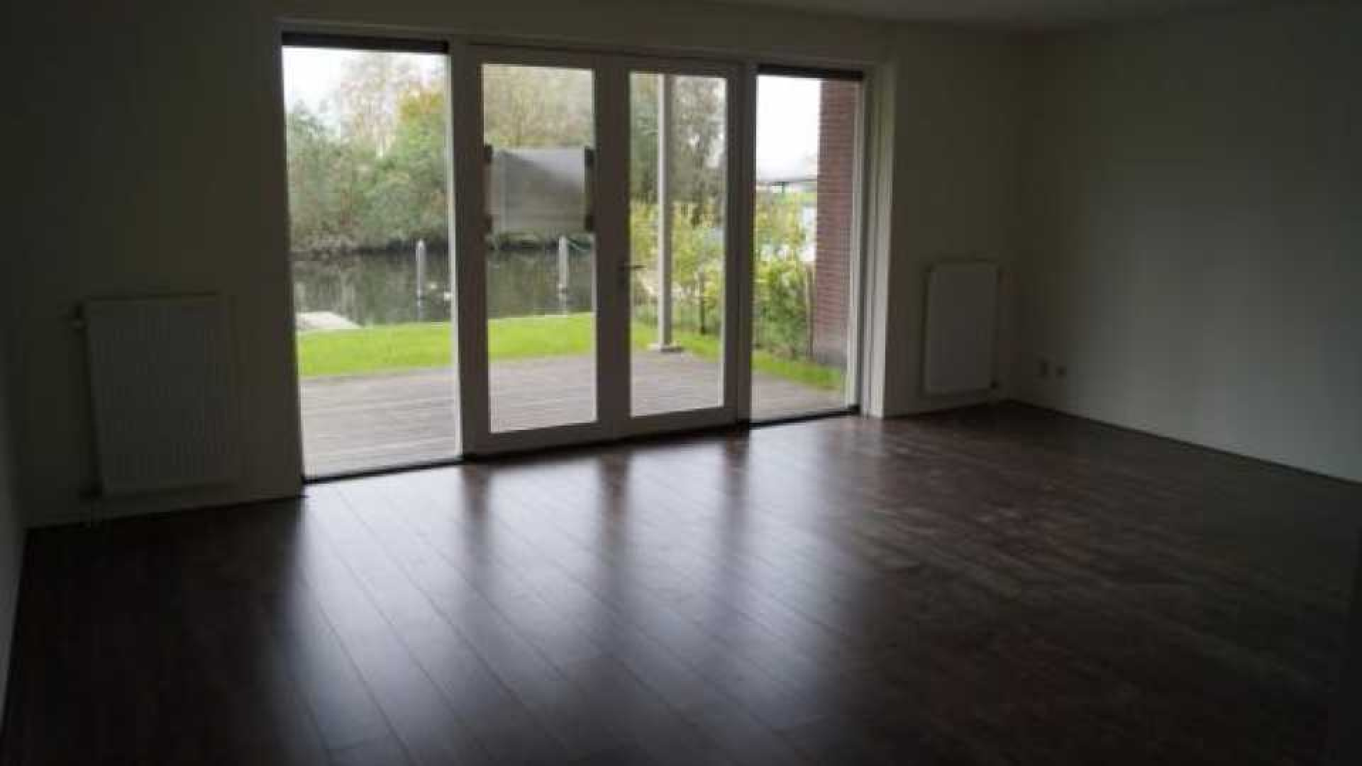 Rachel Hazes zet haar appartement aan de Vinkeveense Plassen te huur. Zie foto's 5