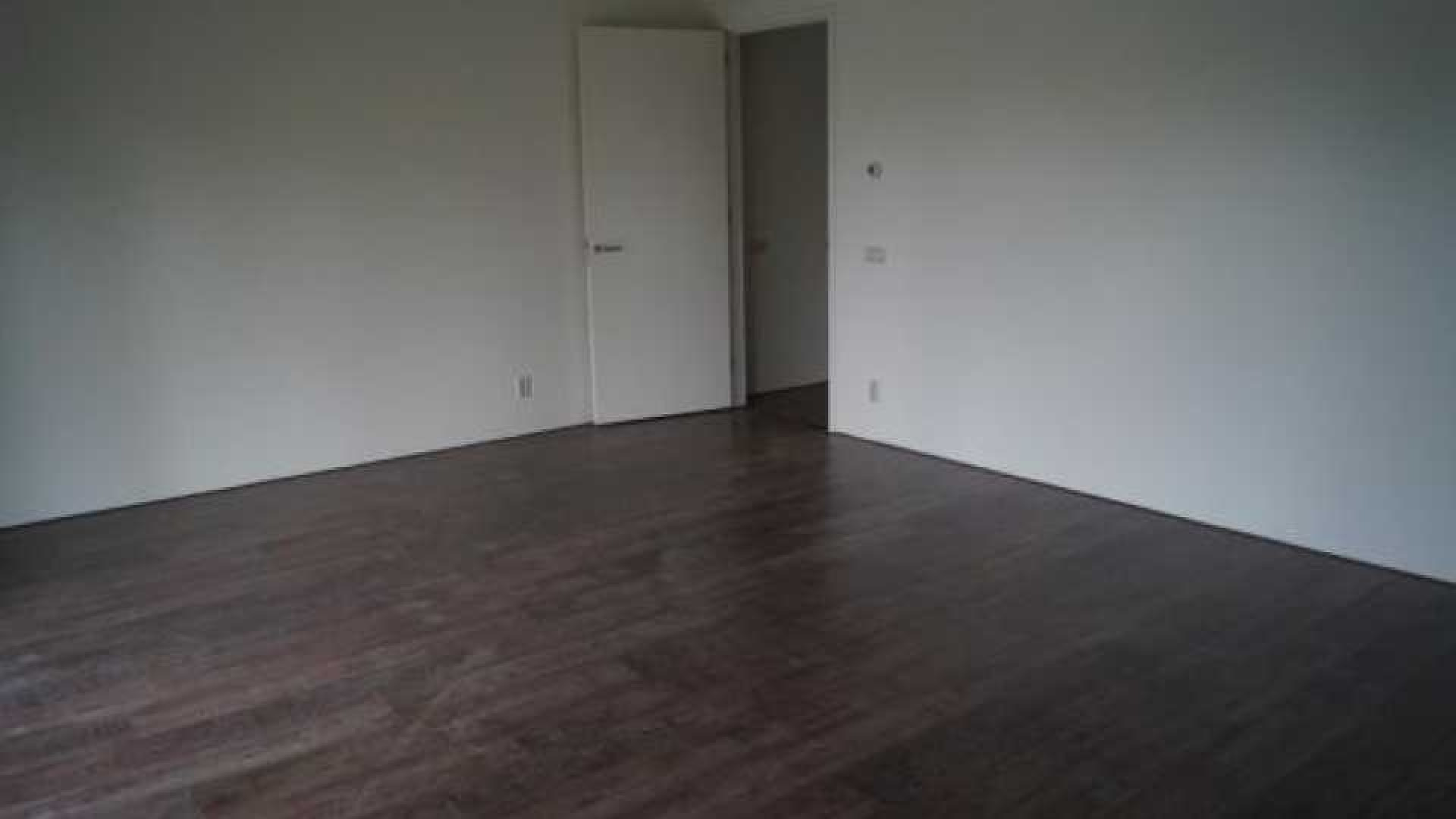 Rachel Hazes zet haar appartement aan de Vinkeveense Plassen te huur. Zie foto's 8
