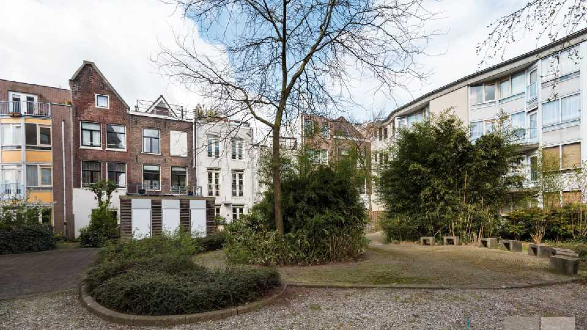 Oud PvdA topman Rob Oudkerk zet zijn scheidingshuis te koop. Zie foto's