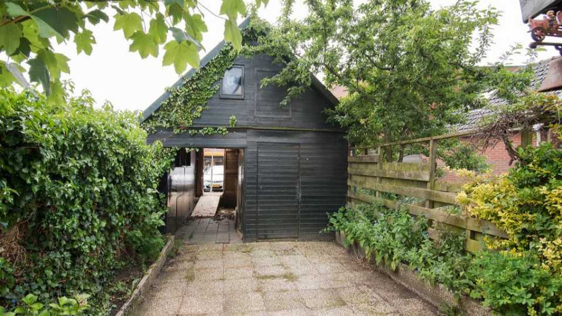 Wietze de Jager is met zijn gezin naar deze woning verhuisd. Zie foto's 12