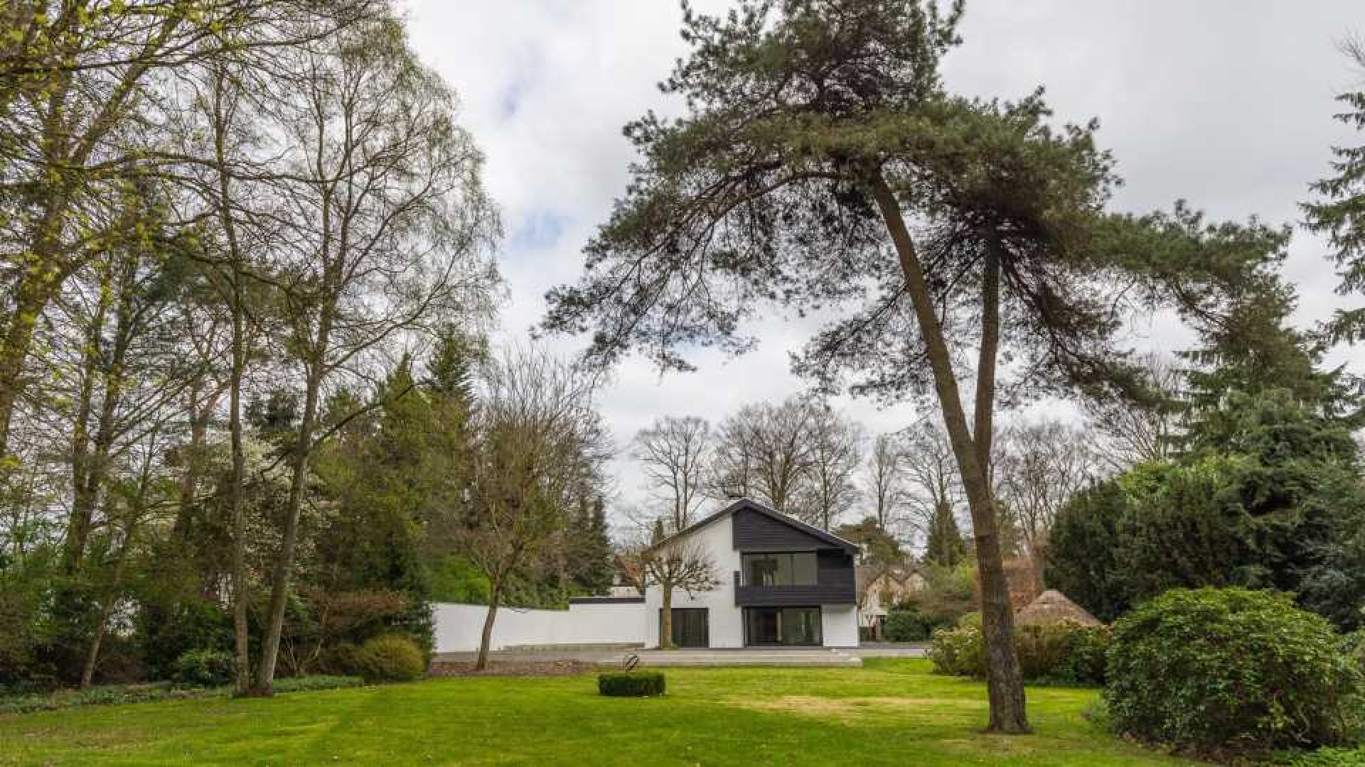 Villa waar Koen Everink zou gaan wonen verkocht. Zie foto's 3