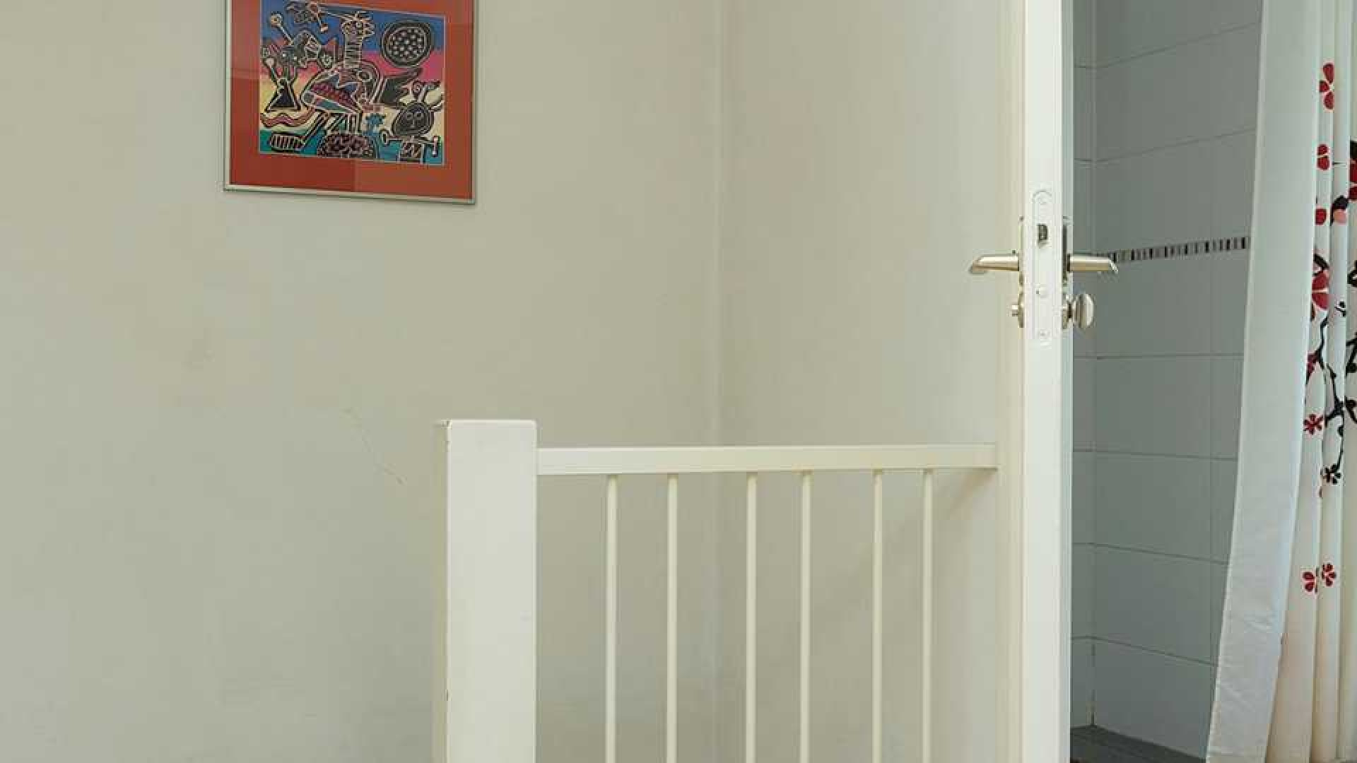 Zangeres Anna van Giersbergen zet haar huis met geluidsstudio  te koop. Zie foto's 14