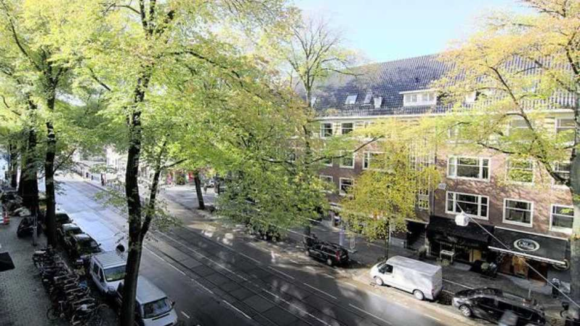 Ex van Sabia zet zijn luxe appartement in de Beethovenstraat in Amsterdam te huur.Zie foto's 15