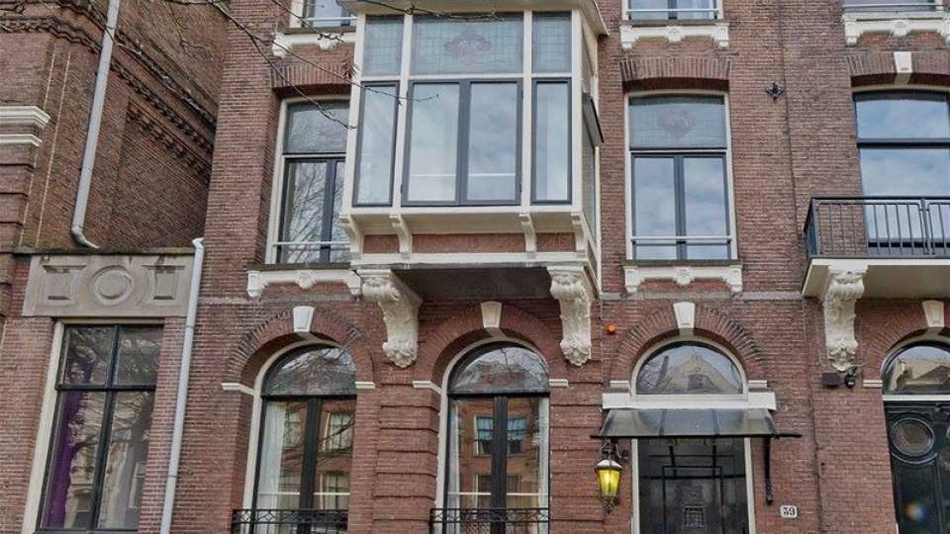 Zanger Dotan koopt miljoenenappartement in Amsterdam Zuid. Zie foto's