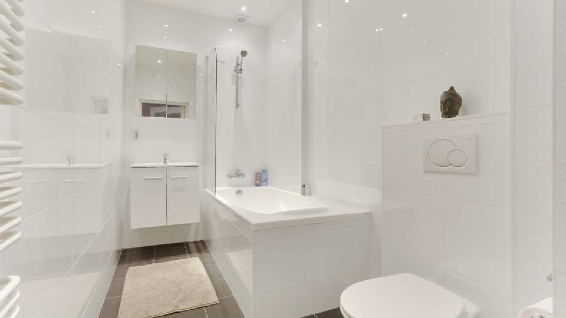 Rick Engelkes koopt met eigen geld dit appartement in Amsterdam. Zie foto's 19