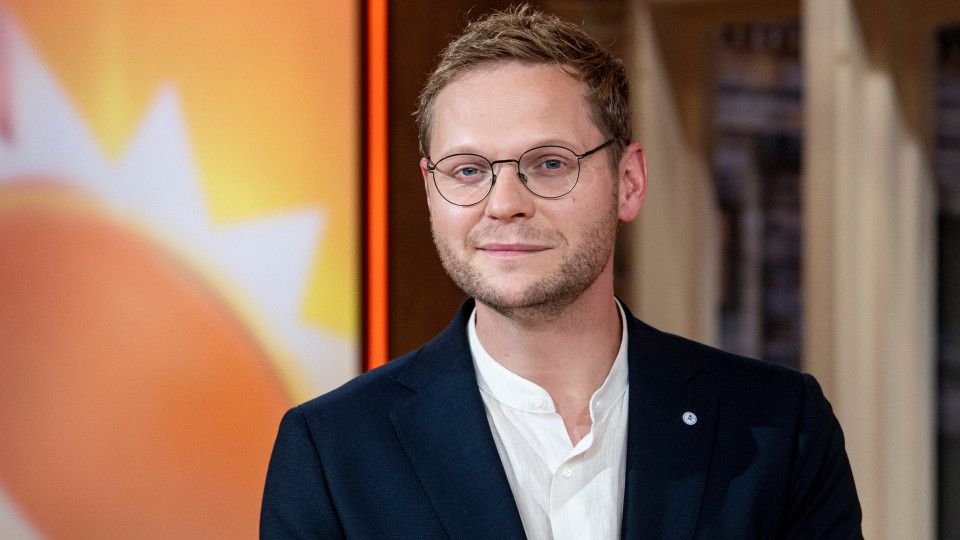 Dit is de bijzondere woning van RTL Boulevard presentator Luuk Ikink. Zie foto's