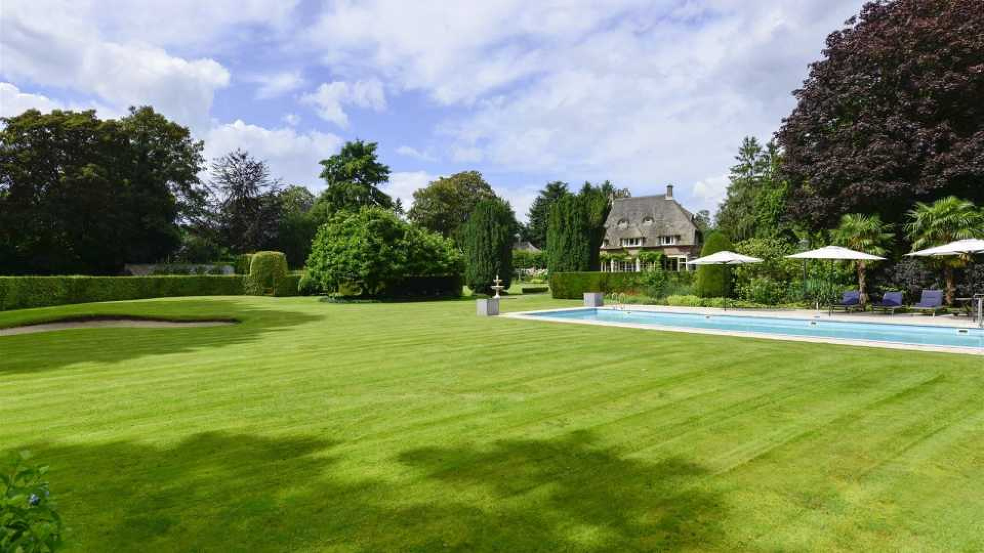 Jaap van Zweden koopt miljoenenvilla im het Gooi. Zie foto's 21