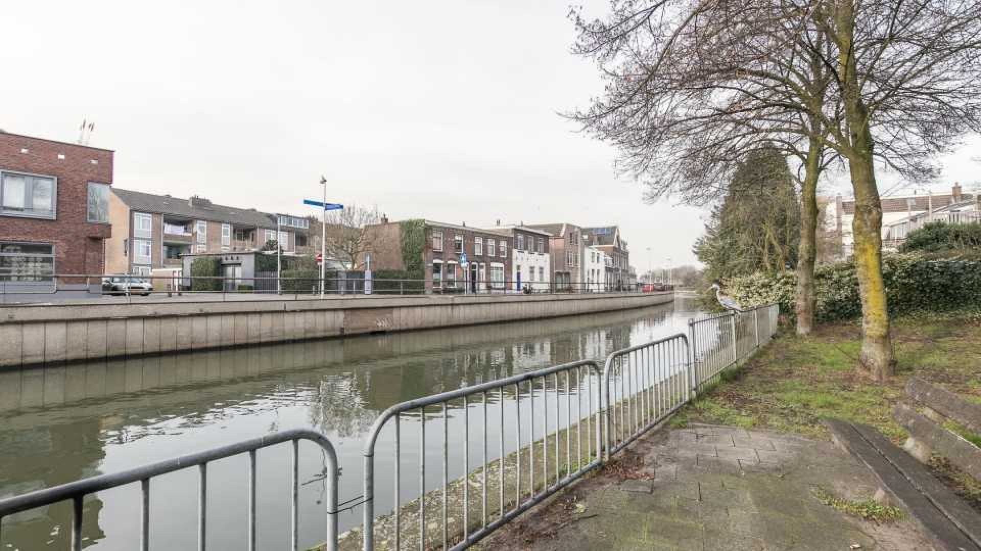 Gerard Ekdom koopt appartement aan de Vecht. Zie foto's 15