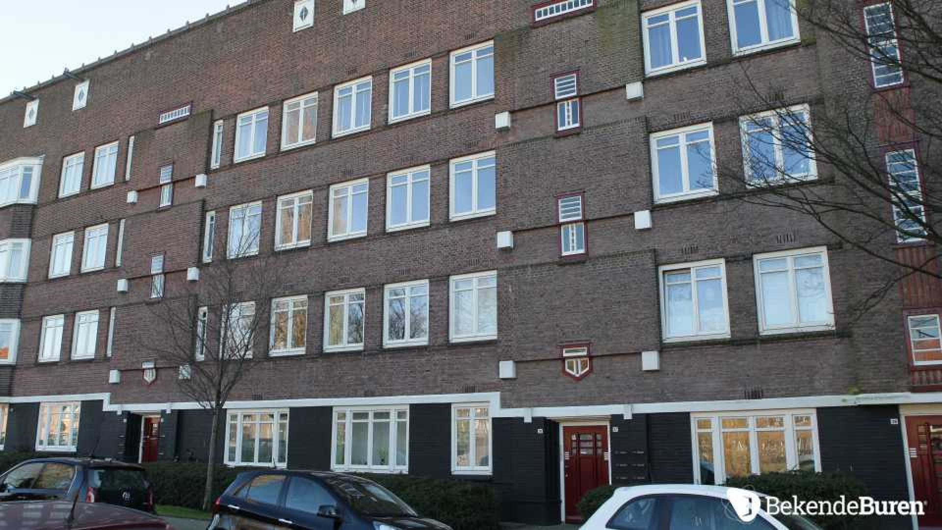 Sven Kramer legt tonnen neer voor dit piepkleine Amsterdamse appartement.Zie foto's 2