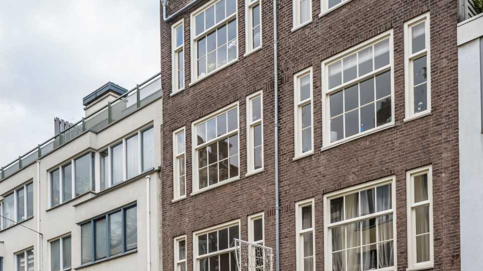 Javier Guzman zet appartement in centrum Amsterdam te koop. Zie foto's