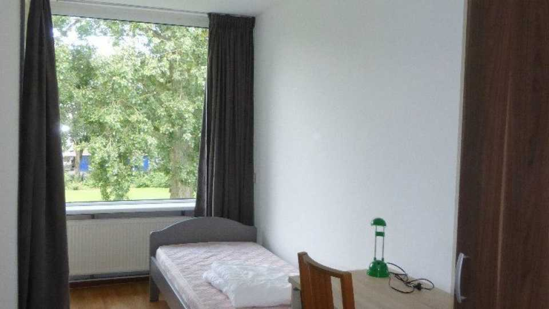 PSV spits Luuk de Jong vindt huurder voor zijn appartement. Zie foto's 11