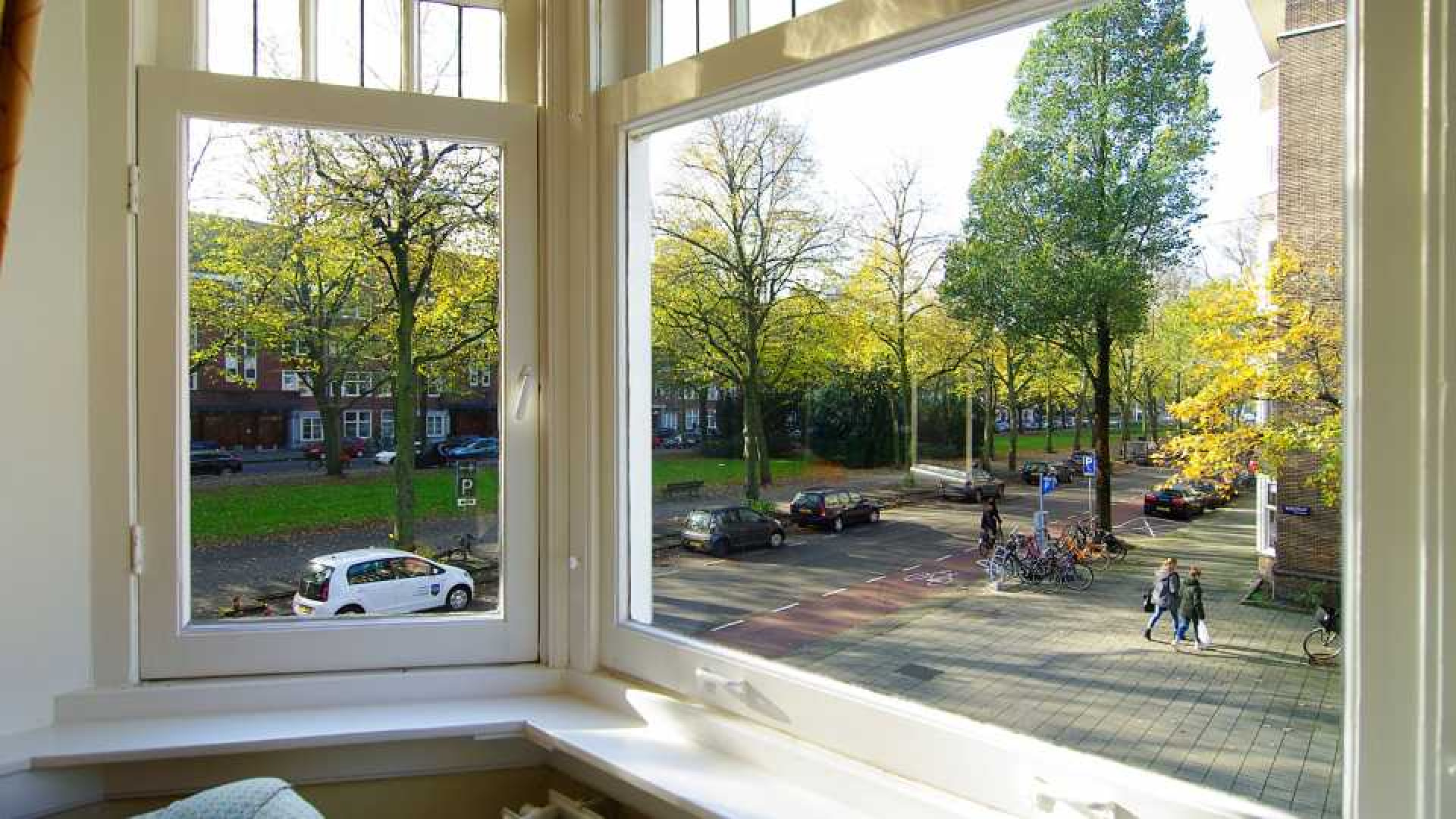 Vrouw van prins Maurits koopt eigen appartement. 17