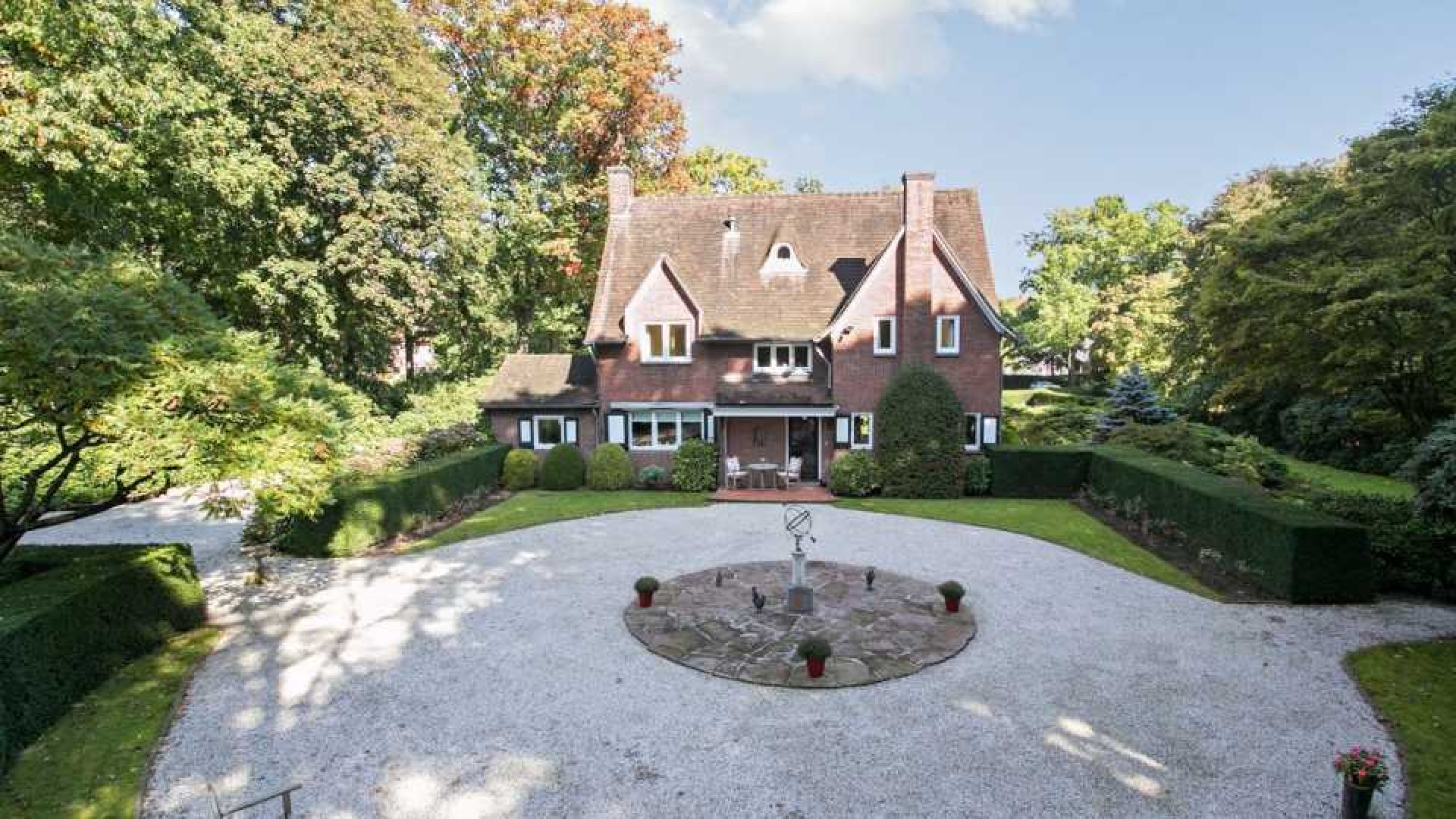 Guus Meeuwis koopt landhuis op schitterende buitenplaats in Tilburg. Zie foto's 6