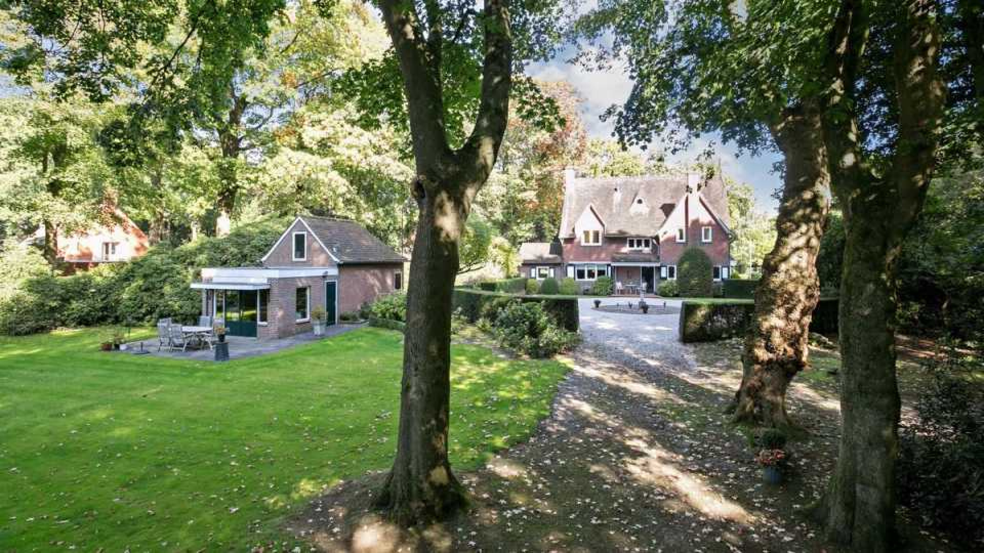 Guus Meeuwis koopt landhuis op schitterende buitenplaats in Tilburg. Zie foto's 8