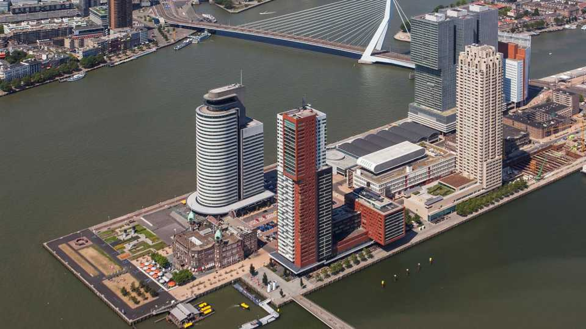 Voetballers huizen: Dit is de penthouse in Montvideo complex in Rotterdam van Memphis Depay