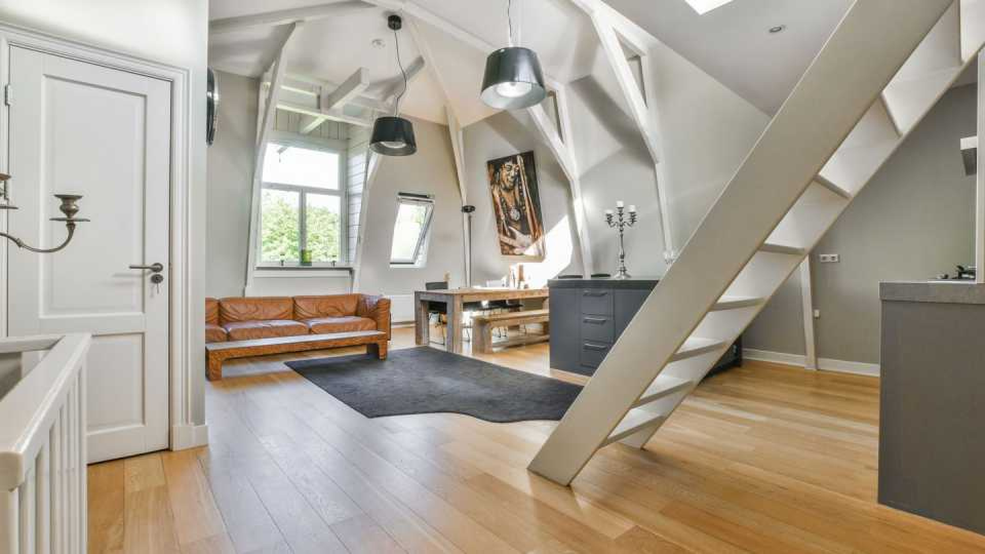 Dit appartement kocht wijlen Peter R de Vries voor zijn zoon Royce. Zie foto's 3