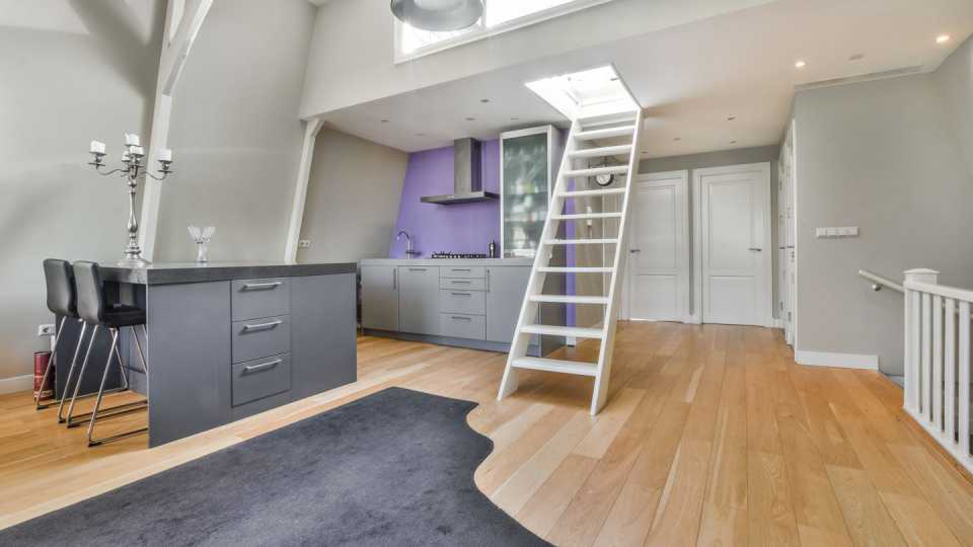 Dit appartement kocht wijlen Peter R de Vries voor zijn zoon Royce. Zie foto's 4