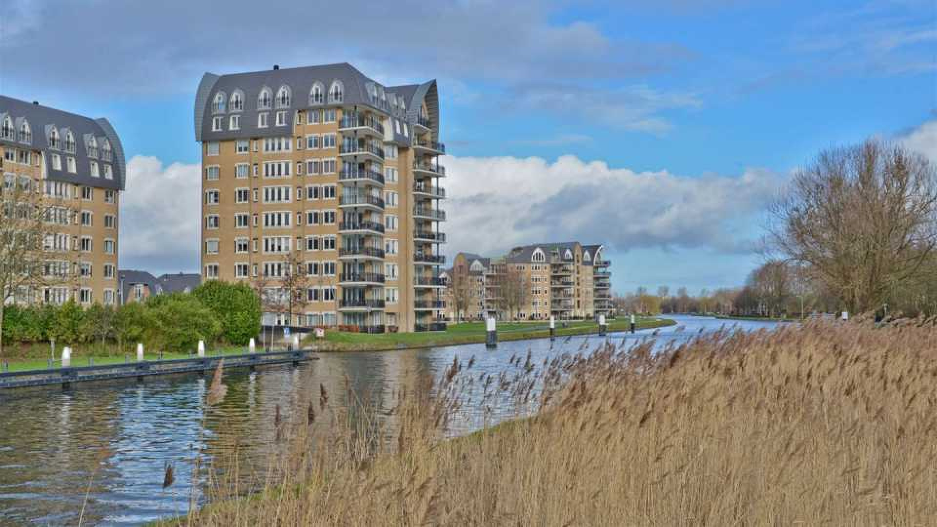 Dochter van Poetin en haar man zetten hun penthouse in Voorschoten te koop. 10