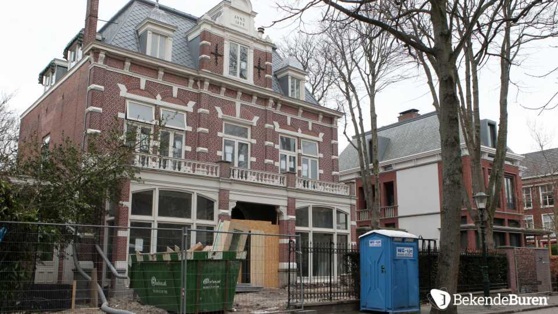 In dit miljoenen paleis gaat Anna Nooshin wonen! 4