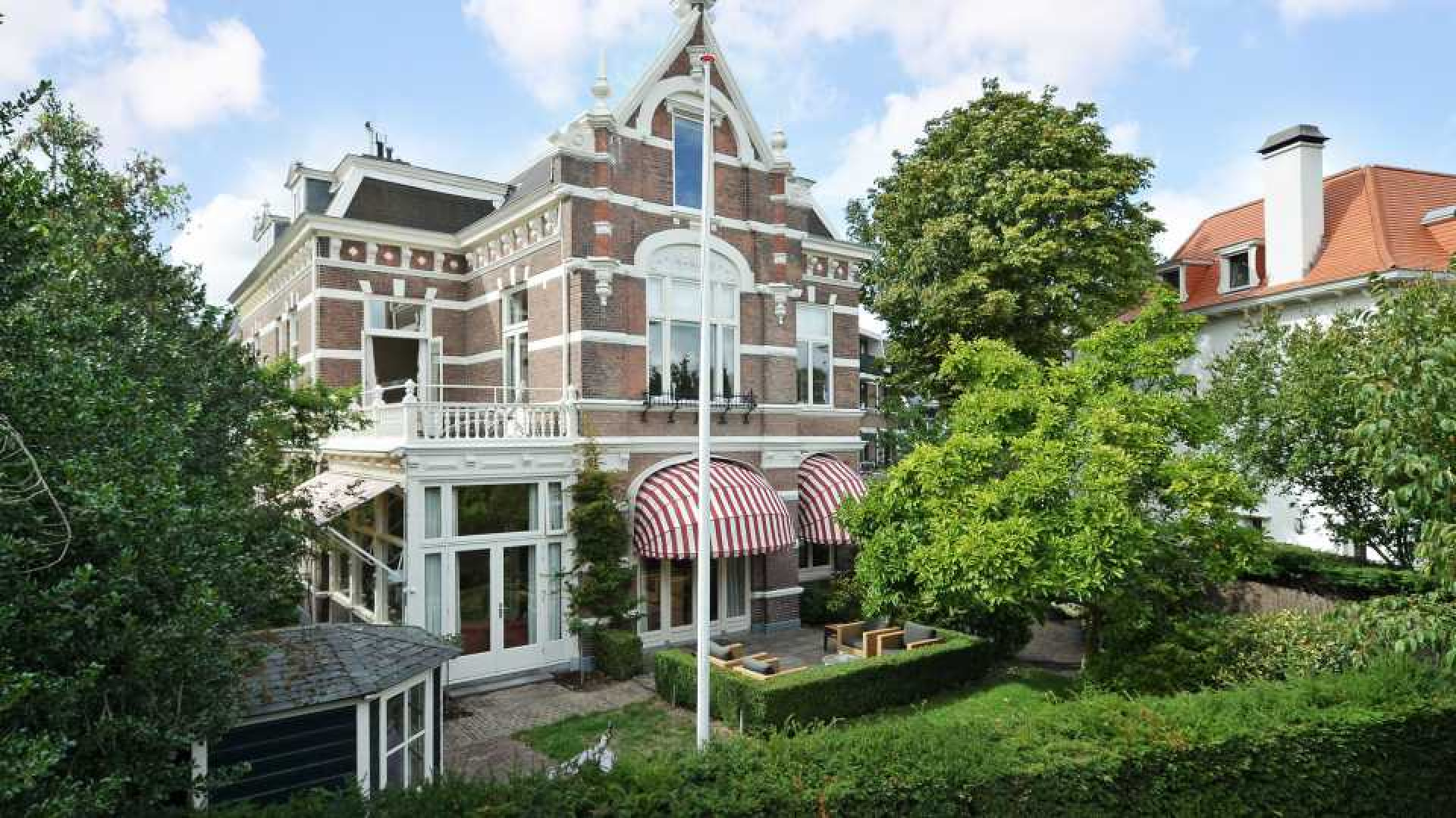 Dinand Woesthoff verkoopt huis waar hij lief en leed deelde met Guusje Nederhorst!