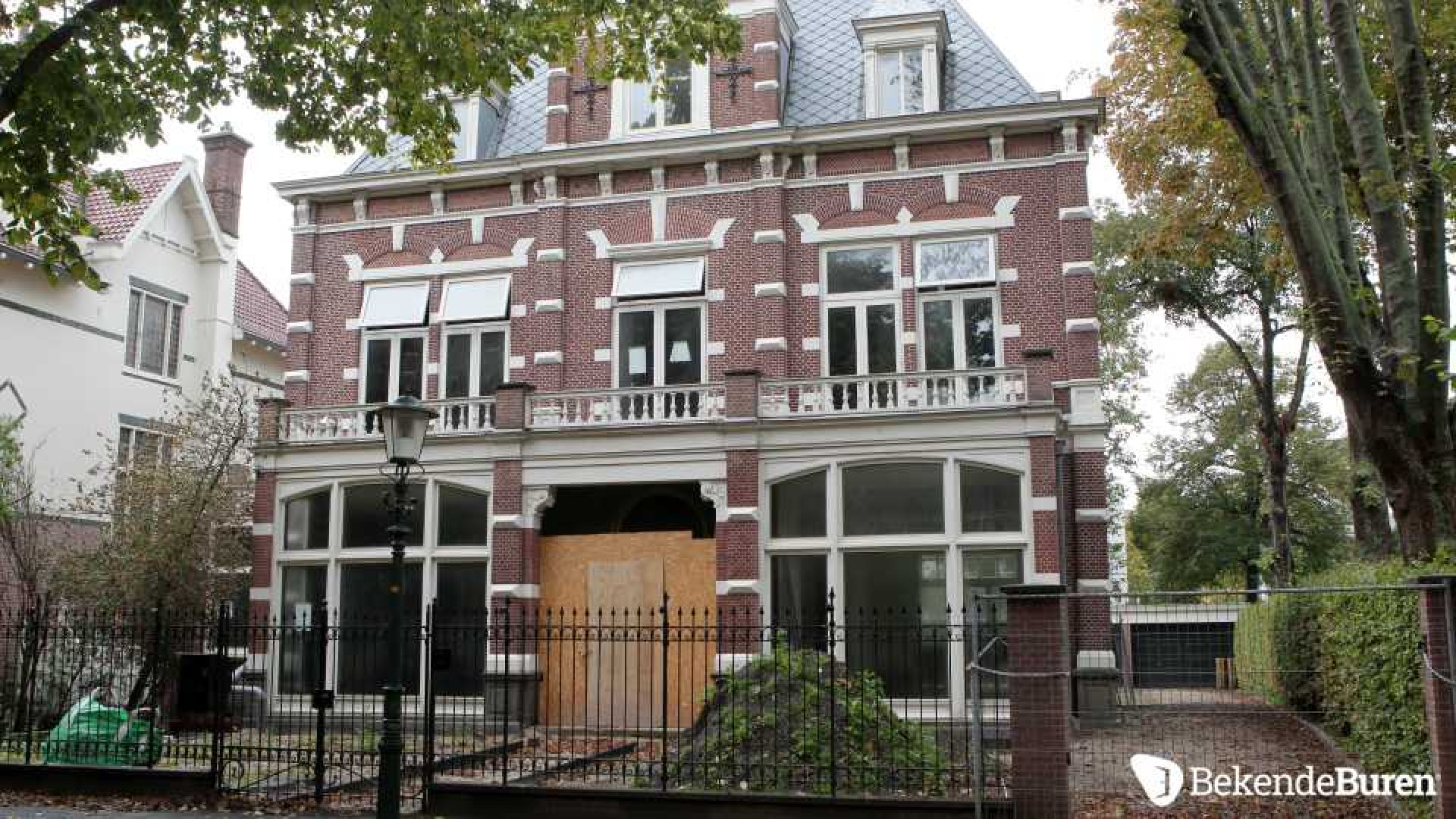 In dit miljoenen droompand gaat Anna Nooshin eindelijk wonen. 2