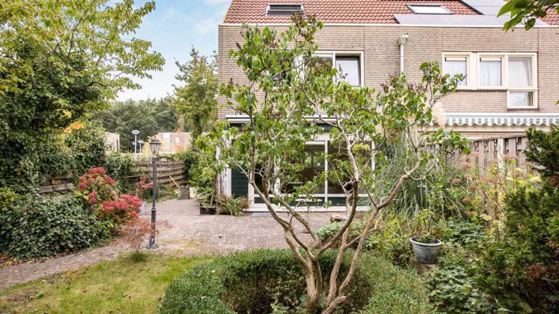 Binnenkijken in woning van actrice Elise Schaap. Zie foto's 15