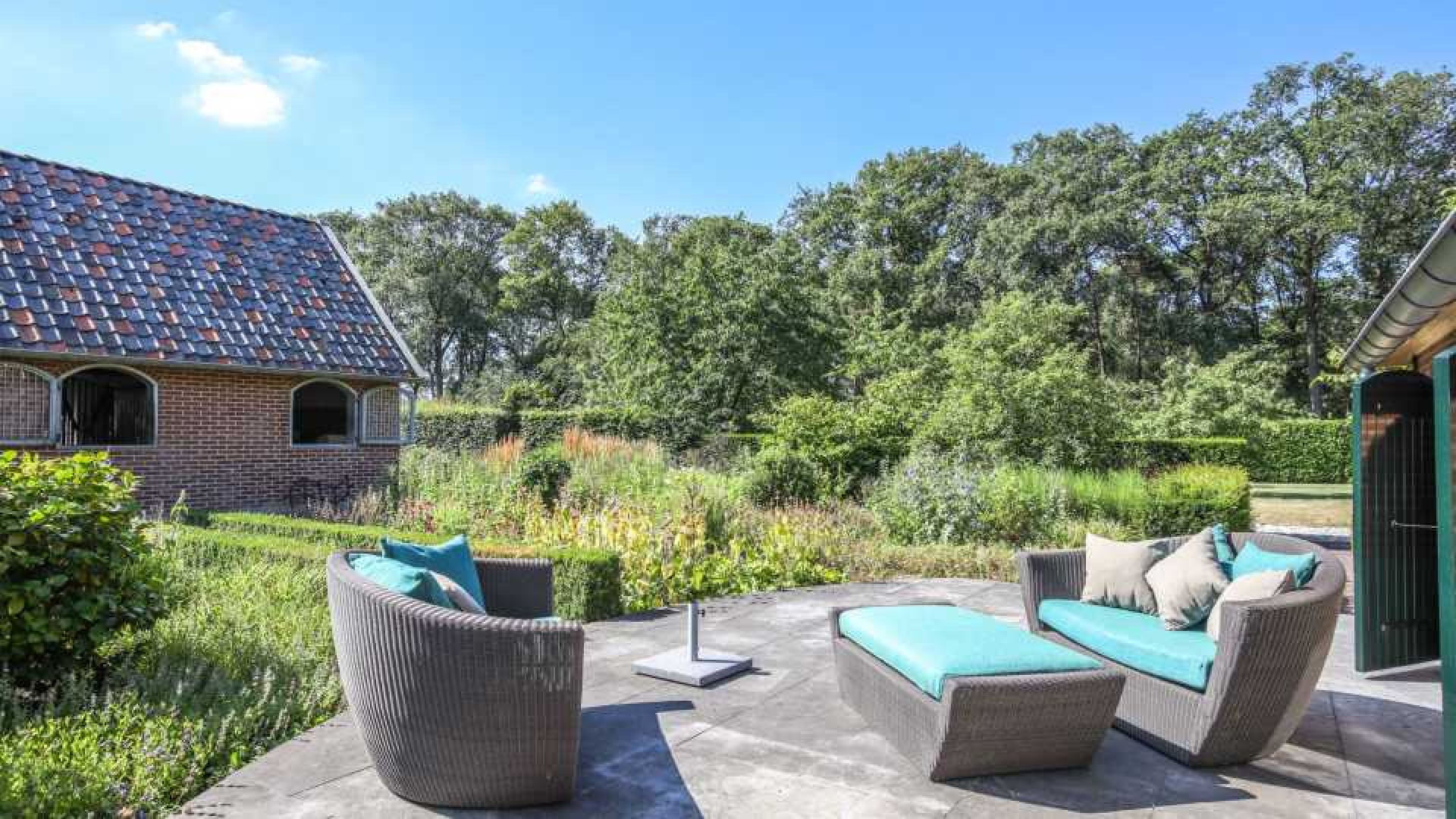 Woonboerderij Meilandjes in Hengelo VERKOCHT. Zie foto's 18