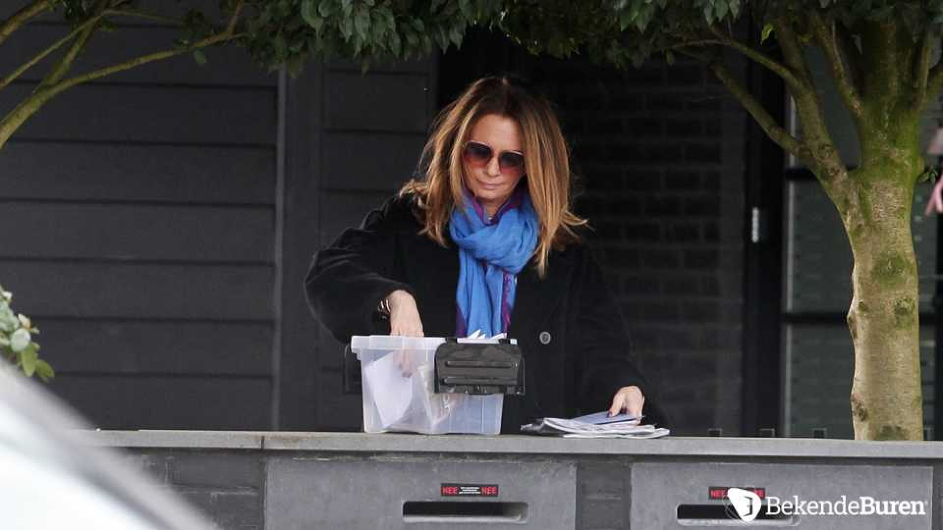 Van deze post wordt Leontine Borsato niet vrolijk. Kijk maar! 1