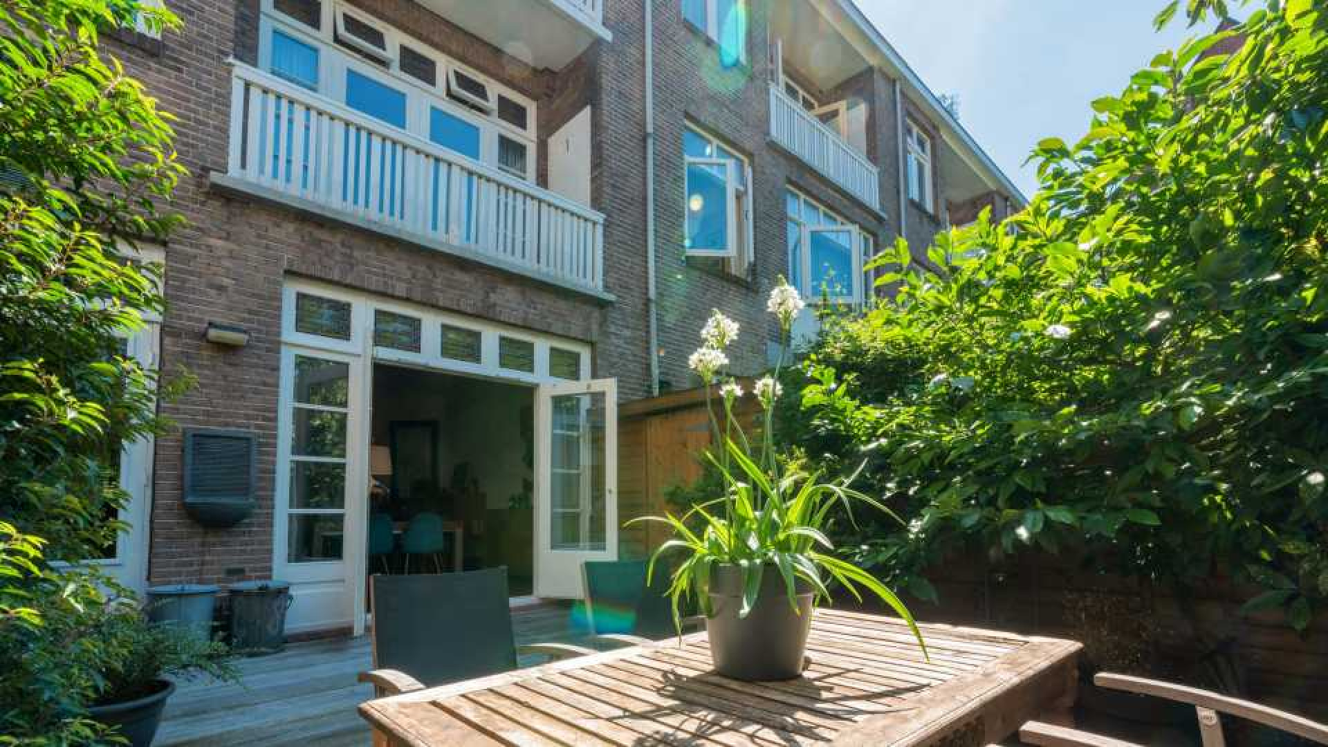 Gijs Staverman maakt klapper met de verkoop van zijn woning. Zie foto's 18