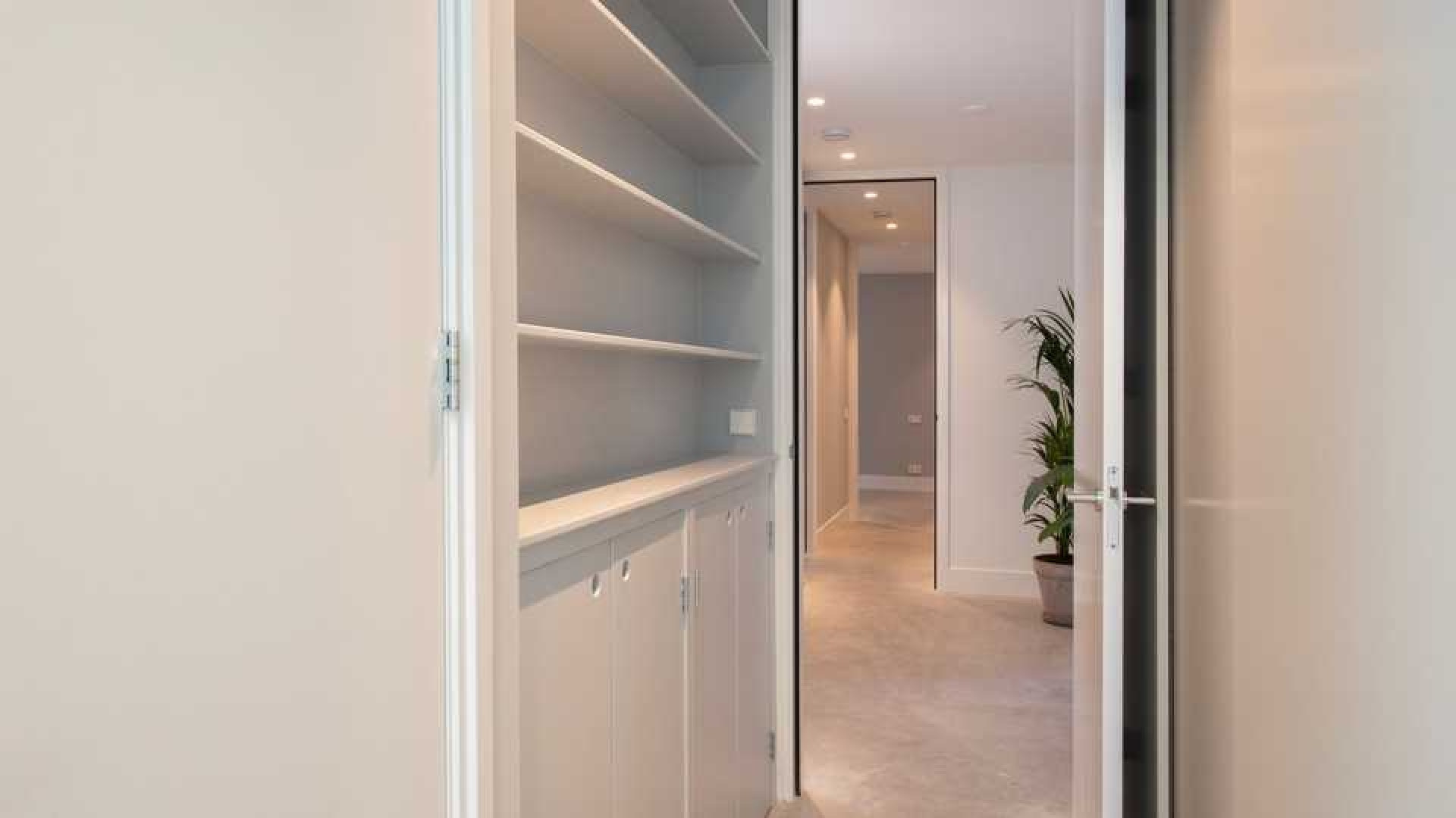 Zo luxe en bijzonder woont Glennis Grace. Zie foto's 9