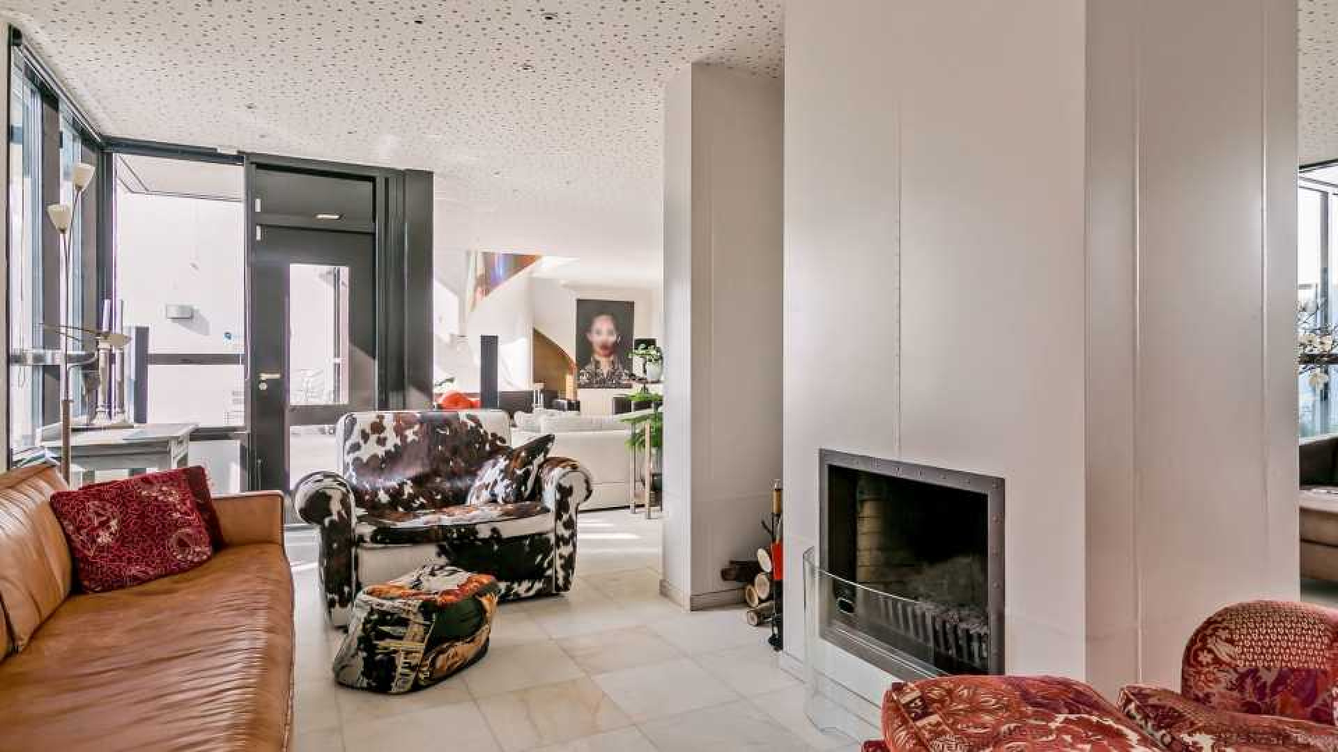 Dit is de luxe villa van zangeres Davina Michelle. Zie foto's. 8