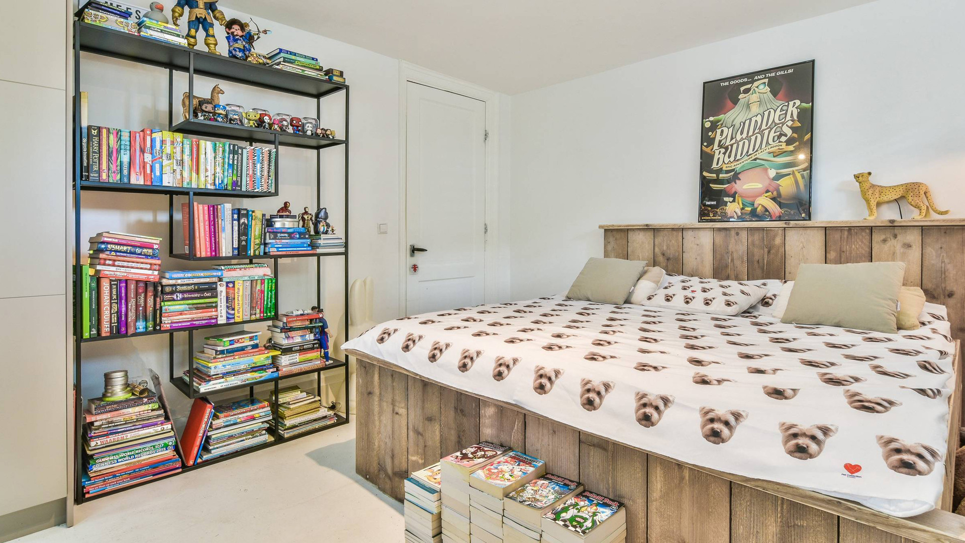 Bridget Maasland zet haar luxe dubbele benedenhuis in Amsterdam te koop. Zie foto's 15