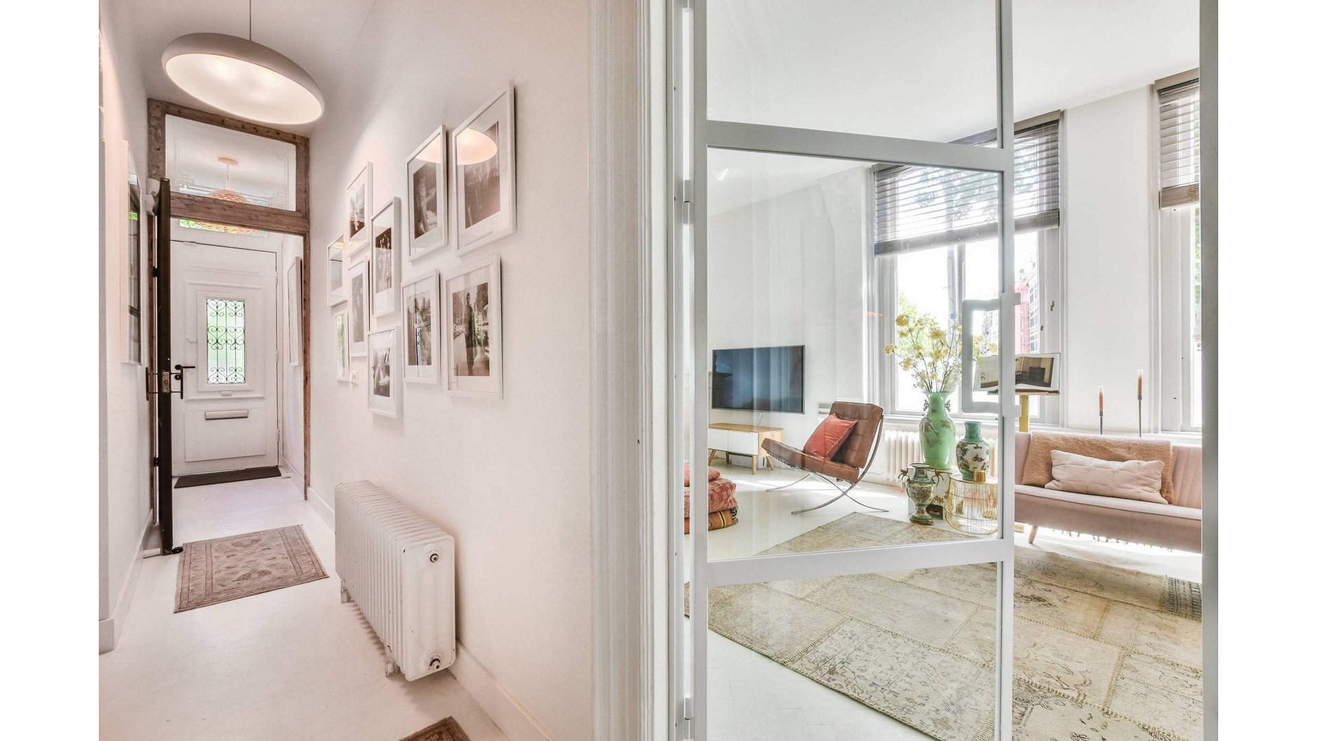 Bridget Maasland zet haar luxe dubbele benedenhuis in Amsterdam te koop. Zie foto's 8