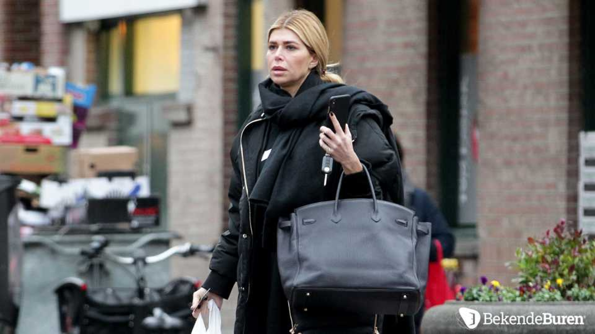 Ondergang Estelle Cruijff niet te stuiten. Zie foto's 2