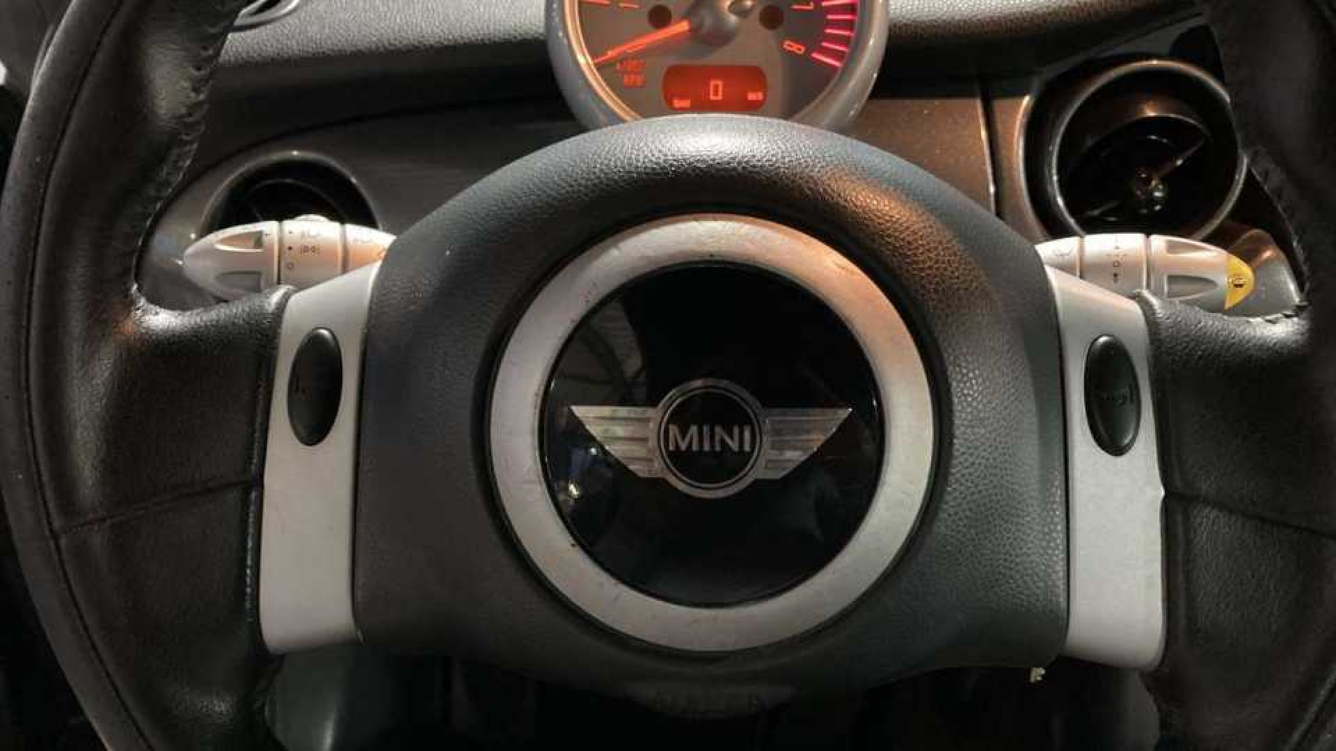 Auto van Martien Meiland te koop Zie foto's 10