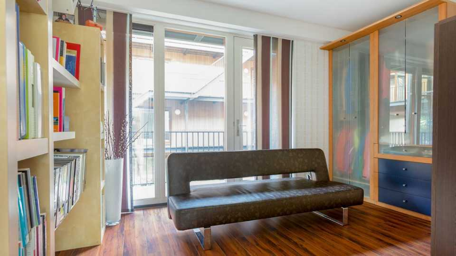 Dre Hazes koopt dit zeer luxe appartement in Rotterdam. Zie foto's 10