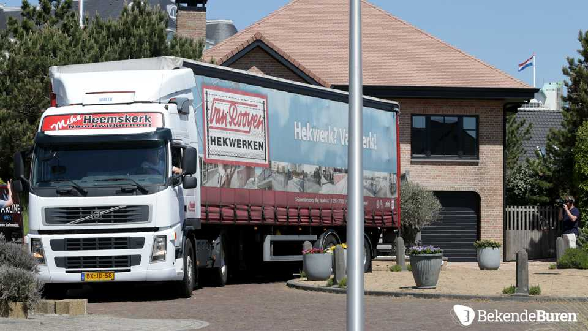 Vandaag zijn de Meilandjes naar Noordwijk verhuisd. Bekendeburen heeft alle beelden. Kijk snel!