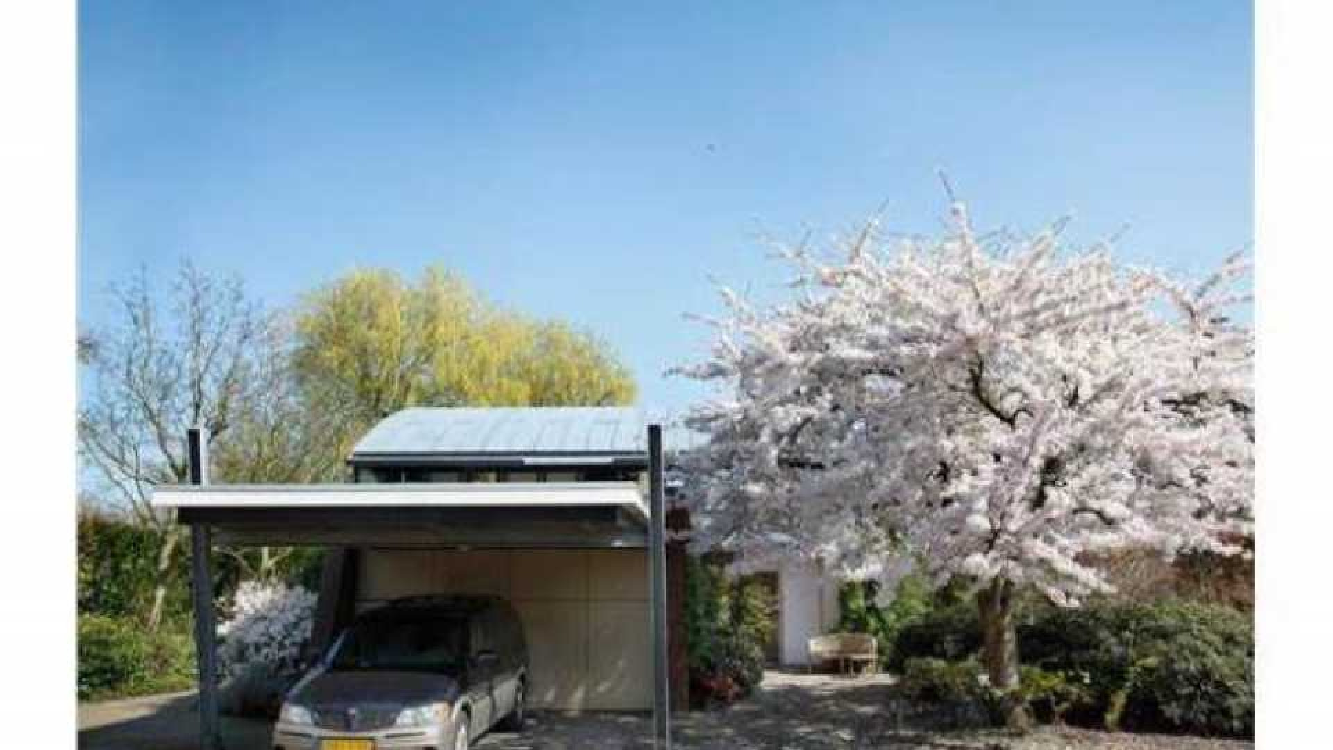 Kim Kotter en Jaap van Reesema pakken de hoofdprijs met verkoop van hun droomwoning. Zie beelden. 2