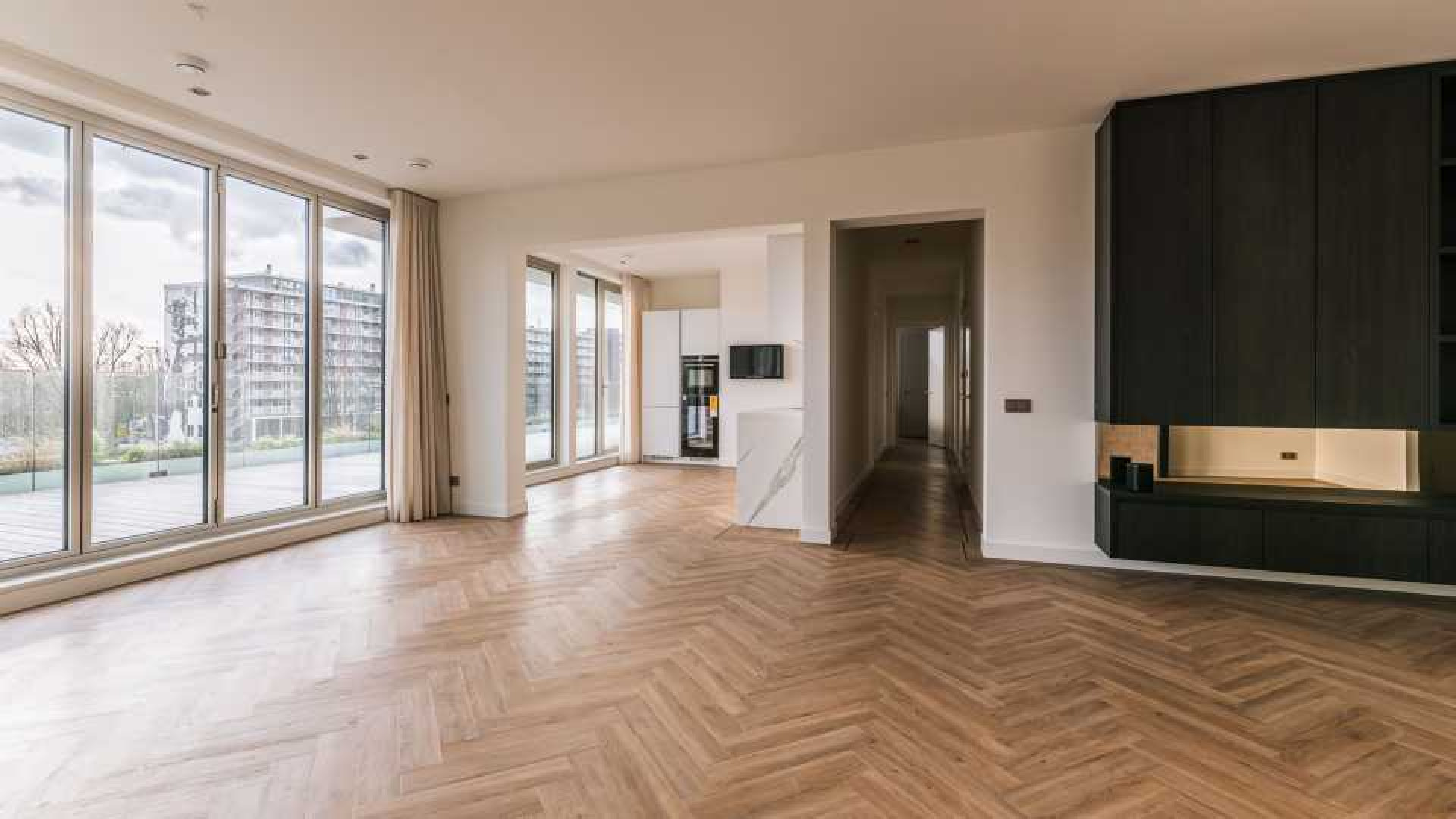 Gerard Joling verhuurt voor mega bedrag dit luxe appartement. Zie foto's 3