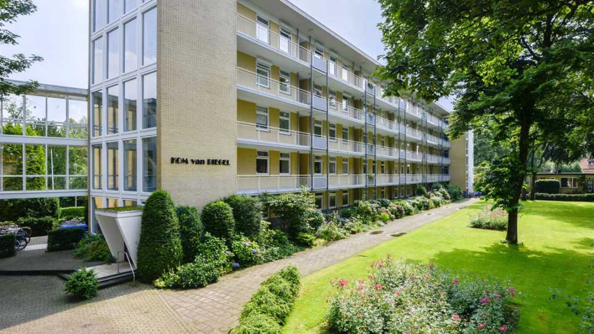 Caroline Tensen verhuurt appartement van overleden ouders.  Zie foto's 2