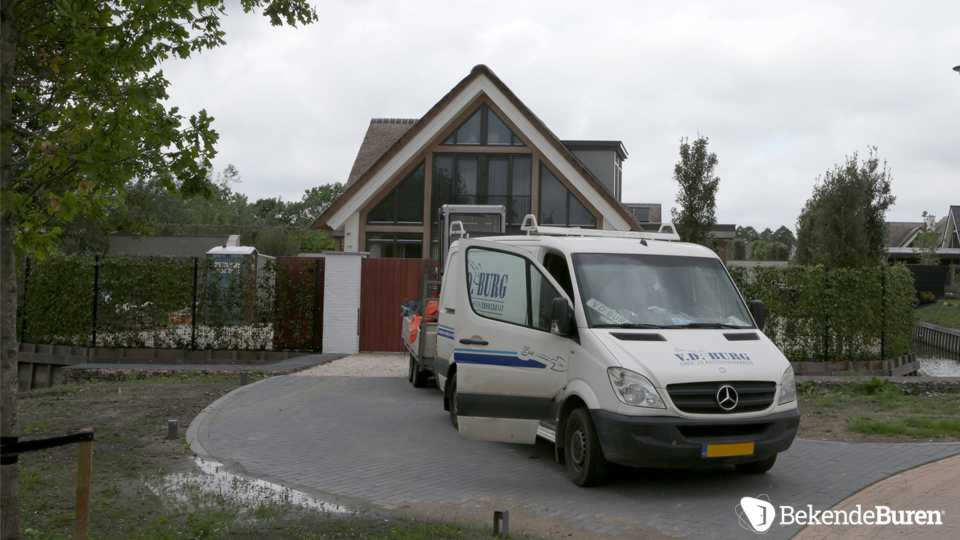 Hier gaat Romee Strijd met haar gezinnetje wonen. Zie beelden. 6