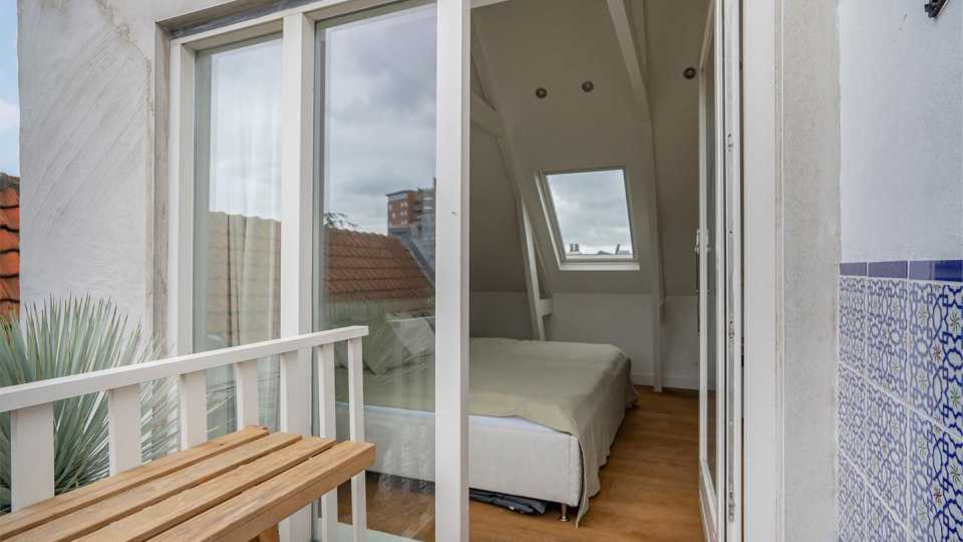 Topvoetballer Matthijs de Ligt koopt zeer luxe appartement in de Amsterdamse Pijp buurt. Zie foto's