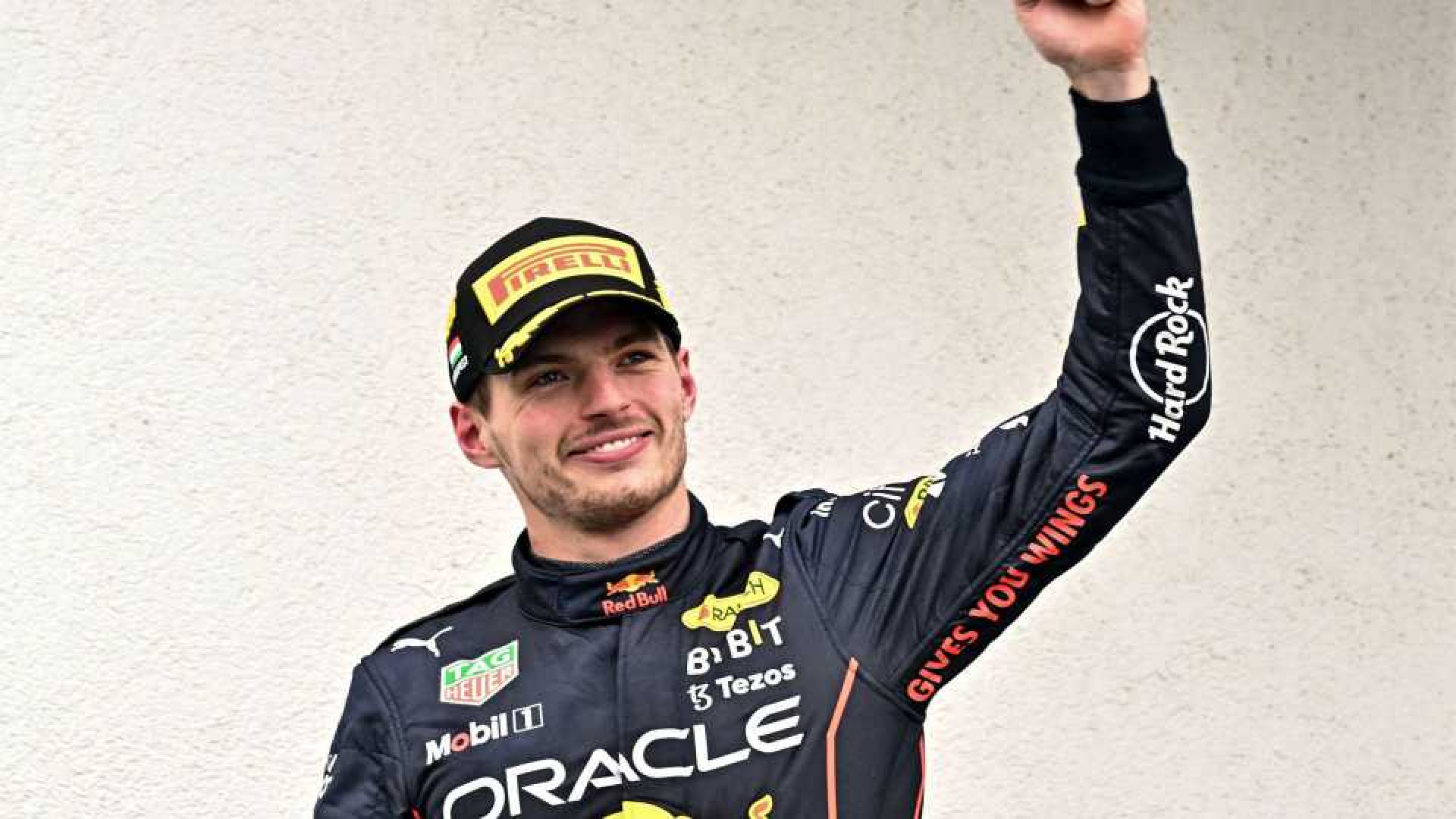 Dit is het peperdure optrekje van Max Verstappen. Zie beelden! 1