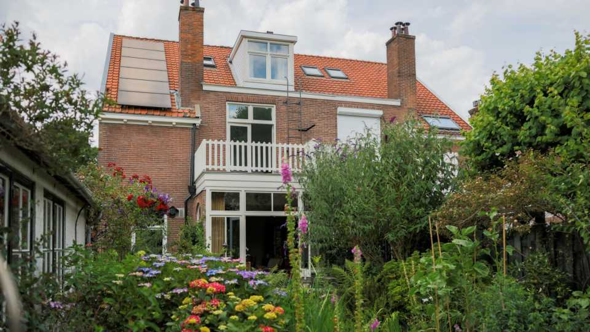 Marlijn Weerdenburg koopt prachtige villa tegen forse korting. Zie foto's