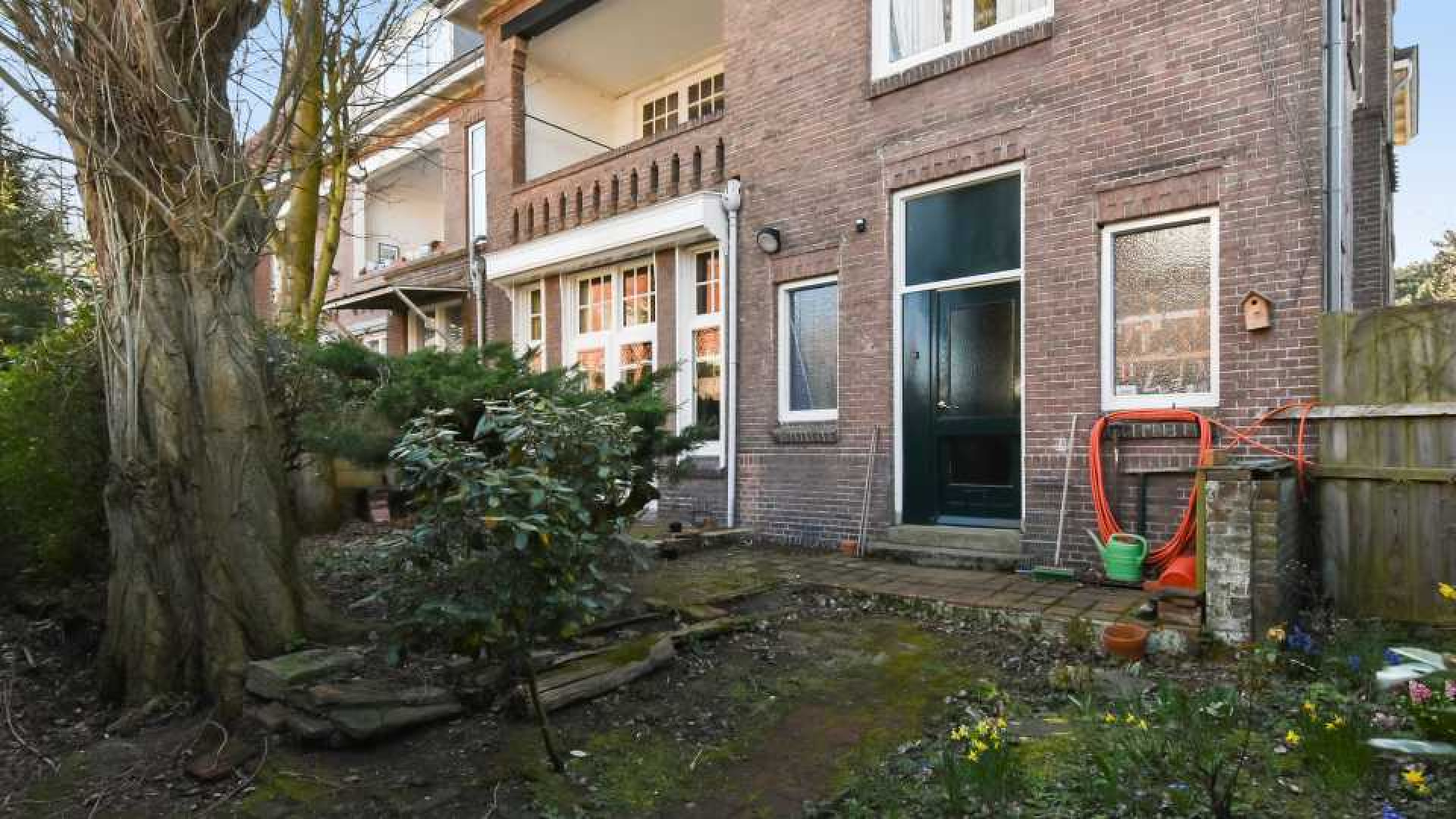 Presentatrice Leonie Ter Braak koopt miljoenenpand in chique Haagse buurt. Zie foto's
