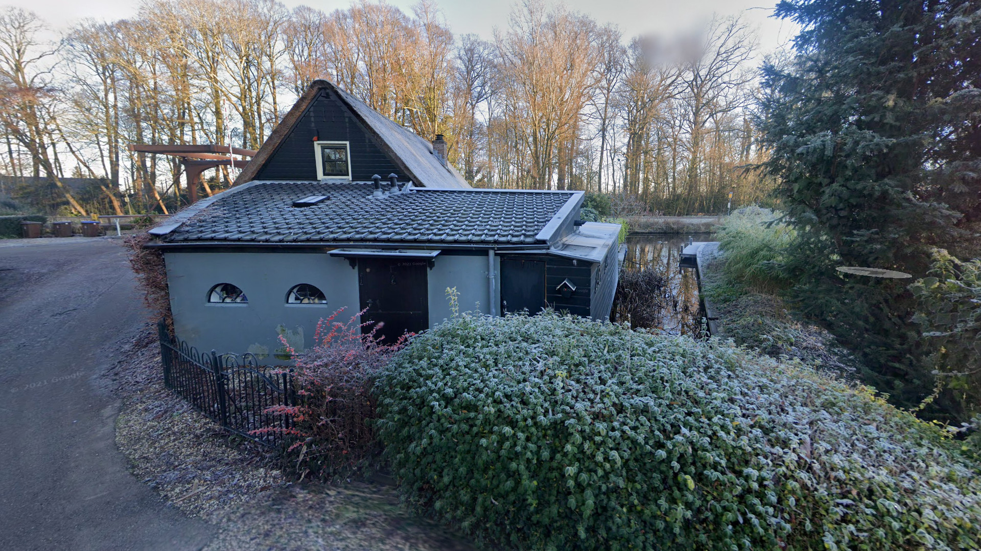 Bob Sikkes van Kopen zonder Kijken koopt bijzonder huis. Zie foto's 4