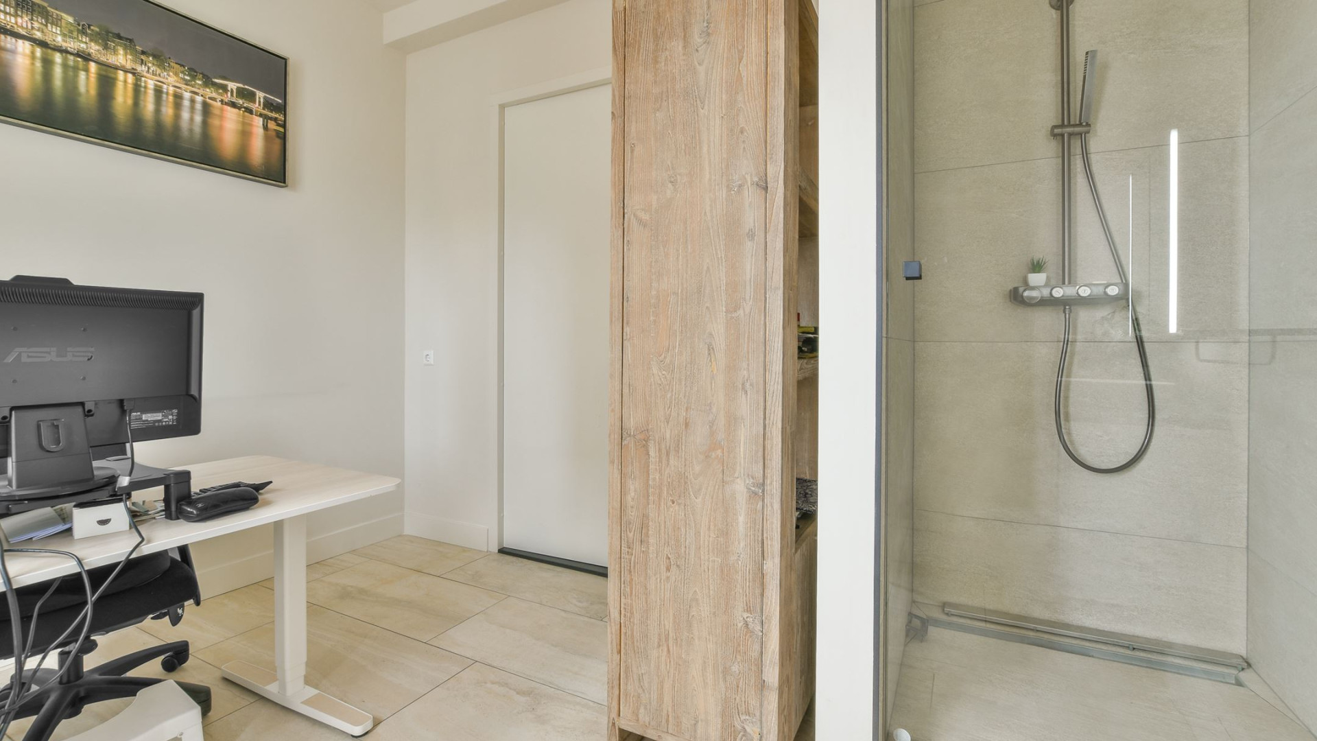 Voetballer Jurrien Timber koopt dit luxe appartement aan de Amsterdamse Zuid As. Zie foto's 10