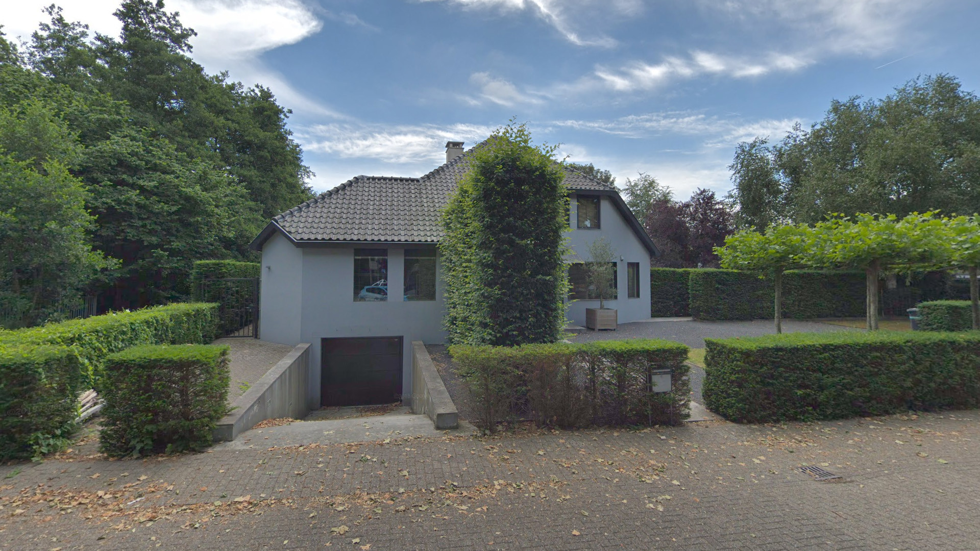 Daley Blind koopt miljoenen villa nabij Amsterdam. Zie foto's 2